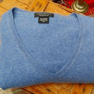 Cashmere sweater